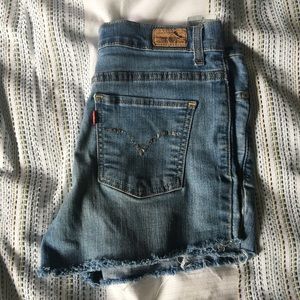 levi’s jean shorts